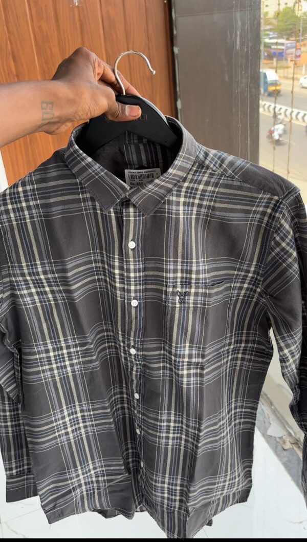 CHECKED SHIRTS