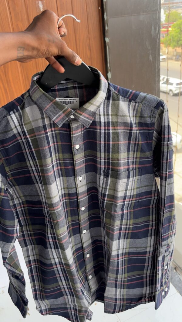 CHECKED SHIRTS