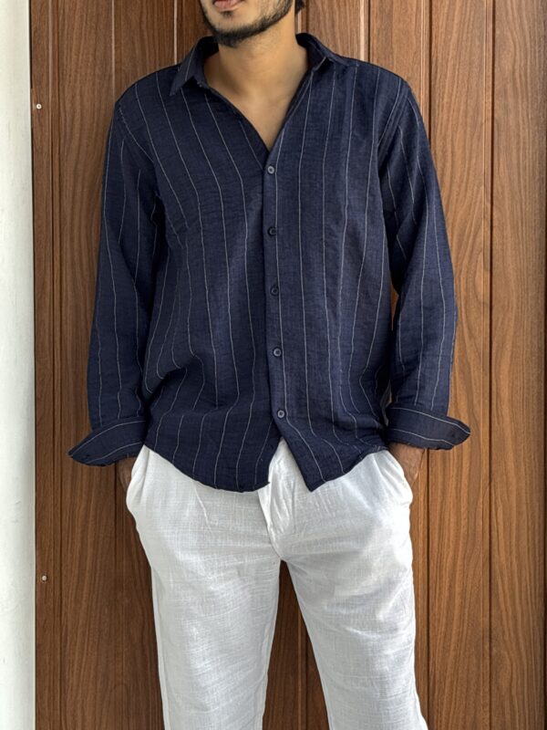 LINEN STRIPES (NAVY BLUE)