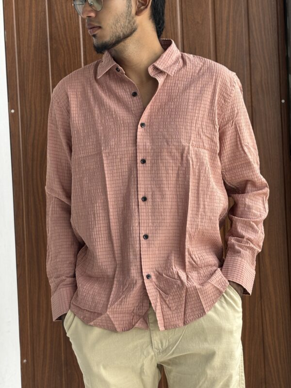 TEXTURED SHIRT