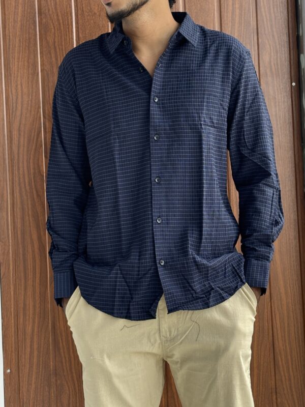 TEXTURED SHIRT