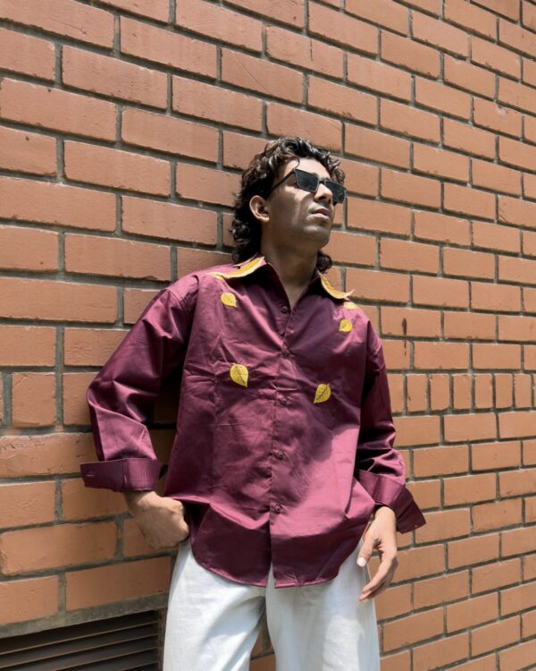 DOWNSHOULDER SHIRT