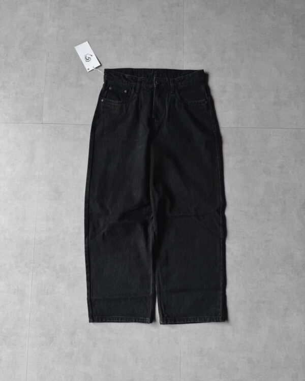 LOOSE FIT PANTS