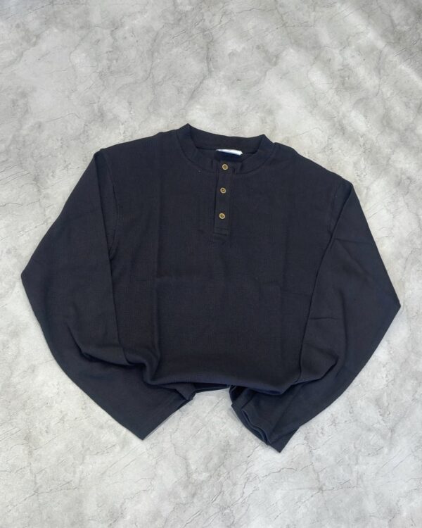 HENLEY NECK TEES