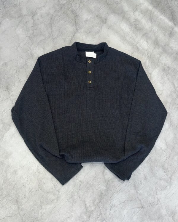 HENLEY NECK TEES
