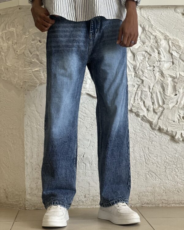 STRAIGHT FIT PANTS