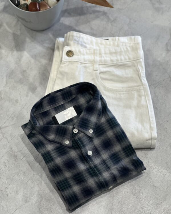 FLANNELS
