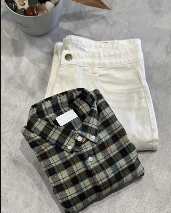 FLANNELS