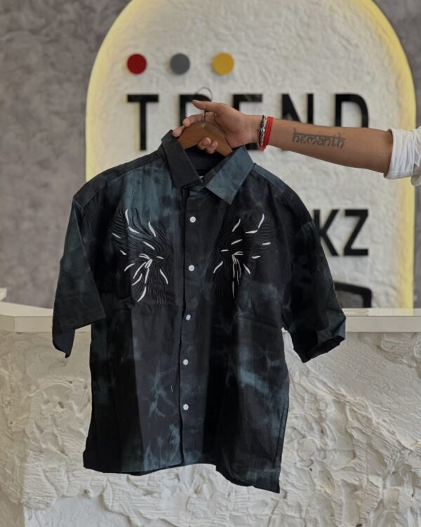 BOXY FIT SHIRTS